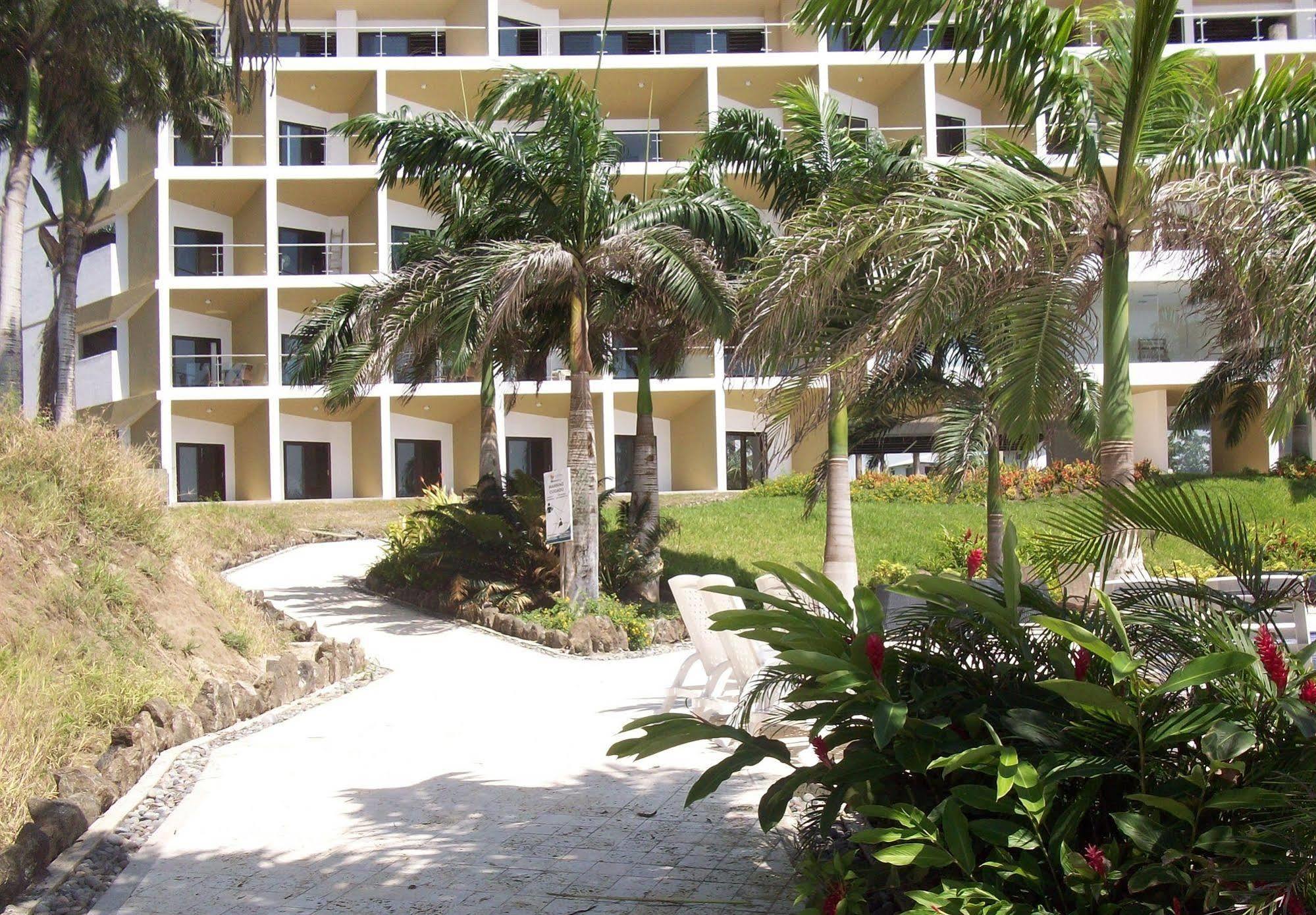 Hotel Makana Resort Tonsupa Extérieur photo