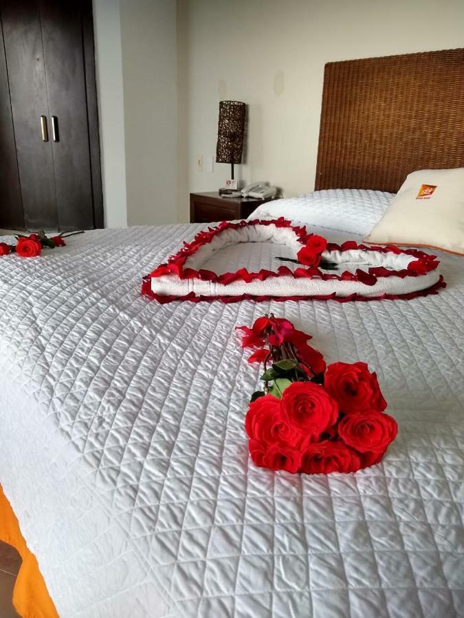 Hotel Makana Resort Tonsupa Extérieur photo